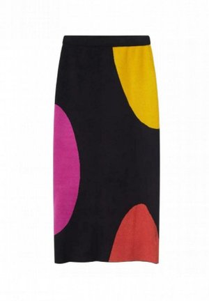 Compañía fantástica, Pencil skirt - multiplo