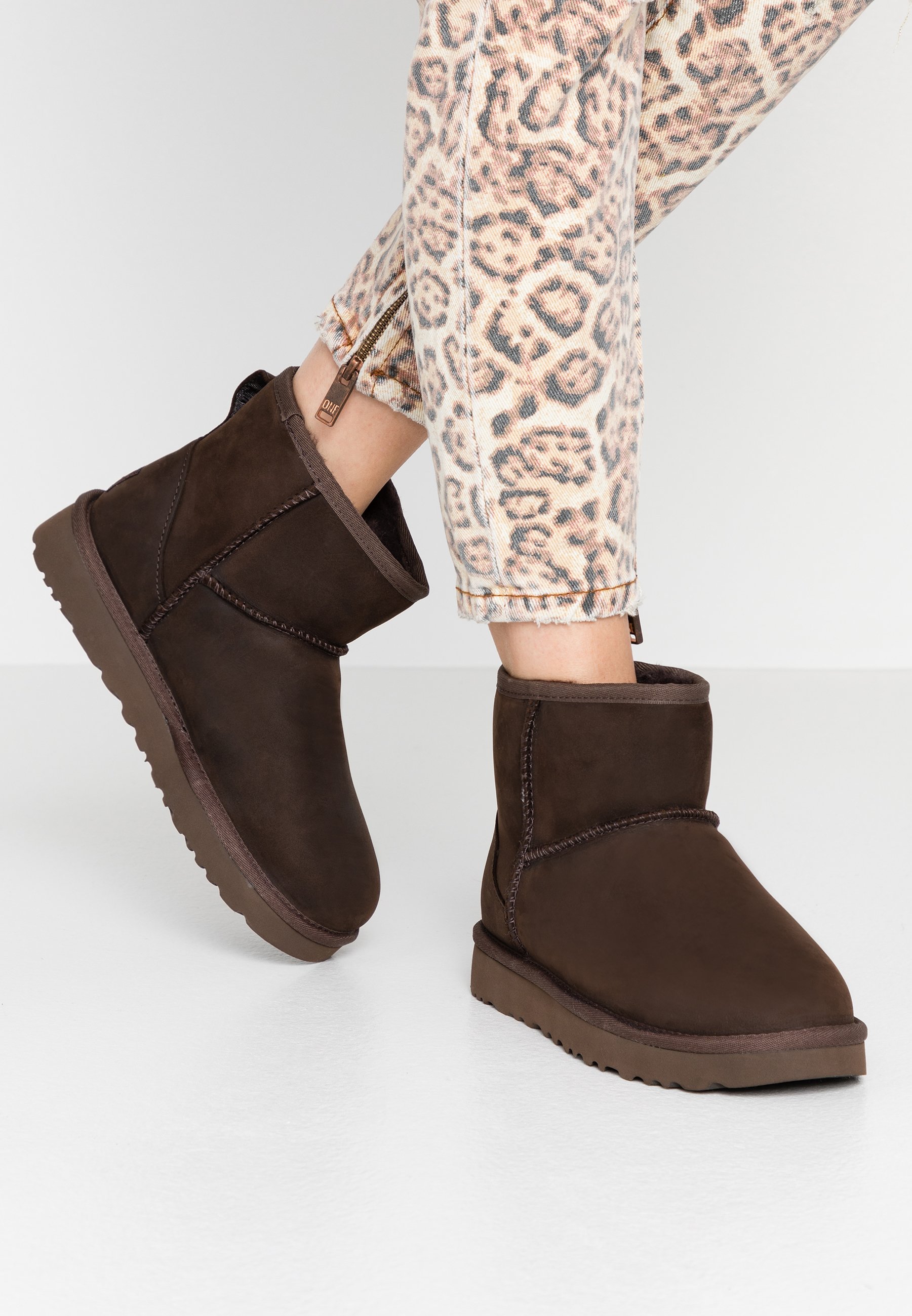 UGG MINI - Støvletter - brownstone/mørkebrun Zalando.dk