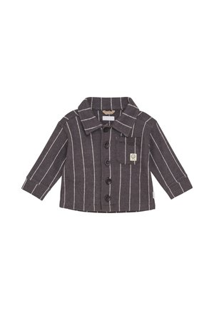 Donkergrijs babyhemd met lange mouwen, witte verticale strepen, knopen aan de voorkant, kraag en een klein borstzakje met een vrolijk gezicht label.