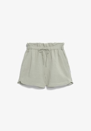 Pantaloni corti verdi chiaro realizzati in un tessuto morbido, con una vita elastica regolabile tramite un cordino e tasche laterali. Texture liscia e vestibilità comoda.