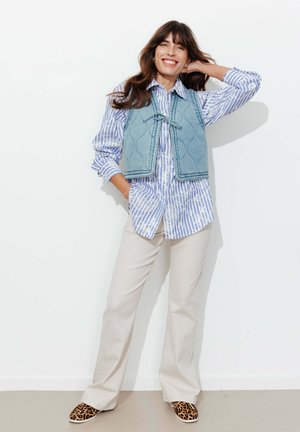 BOLÉRO ET - Veste sans manches - jean moyen