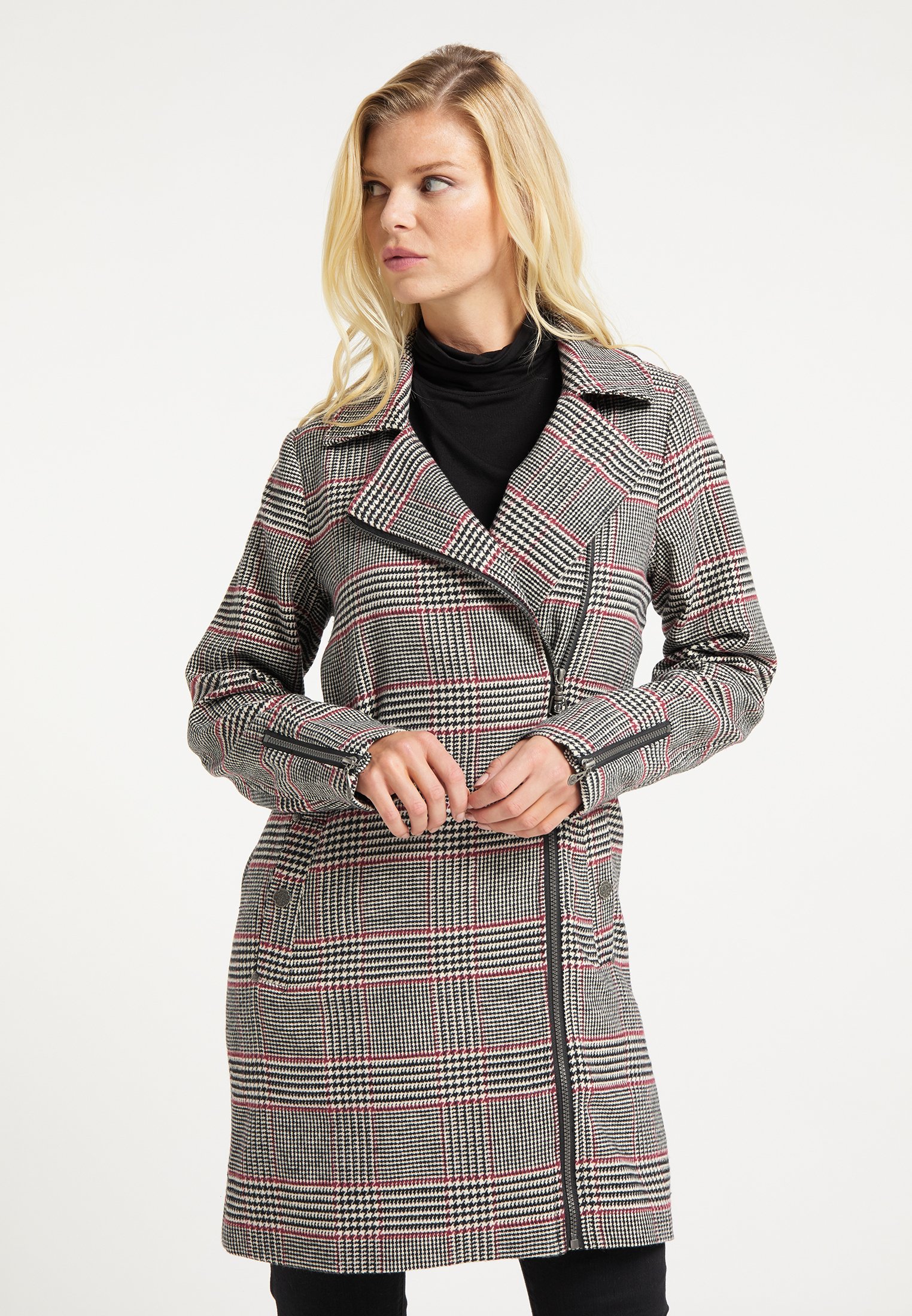 Donna Cappotto corto Donna Cappotto corto