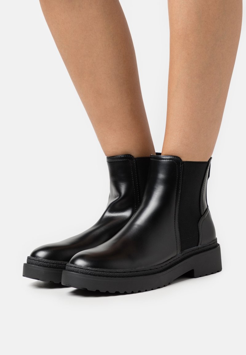 enkellaarsjes met plateauzool