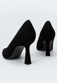 Stradivarius Escarpins à talons hauts - black