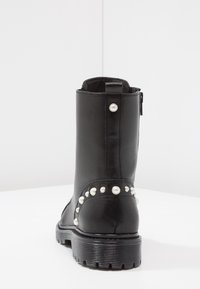 Bronx Botines con cordones - black