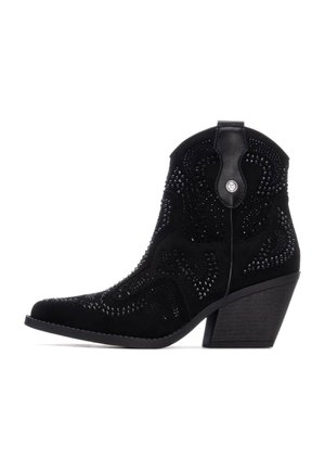 Botines camperos - black