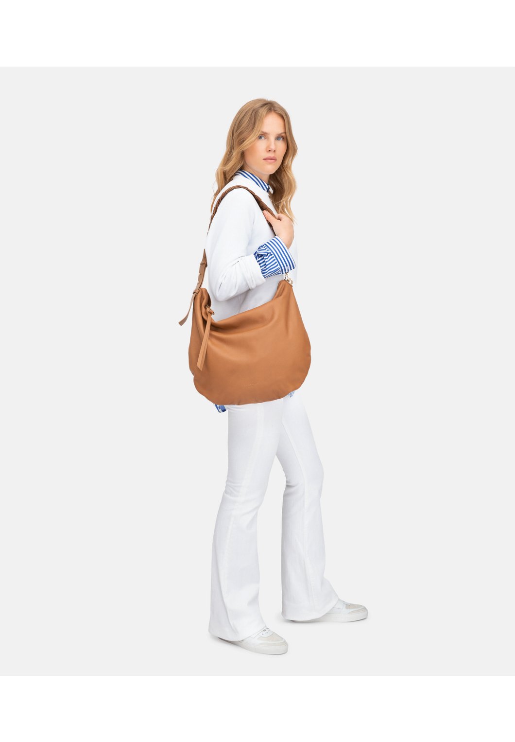 liebeskind hobo bag