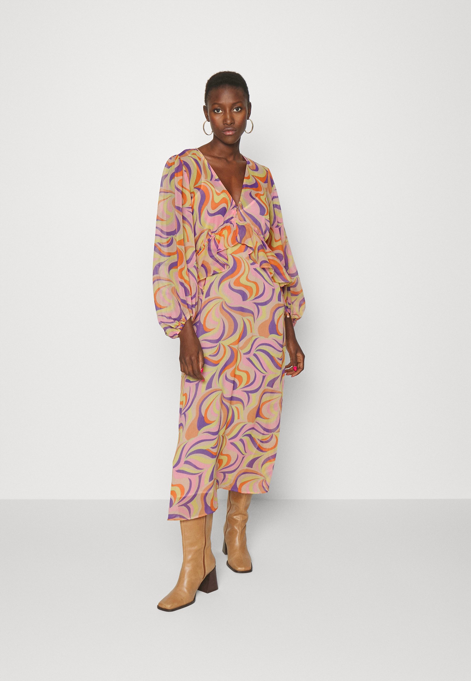 Never Fully Dressed Tall SWIRL MIDI 