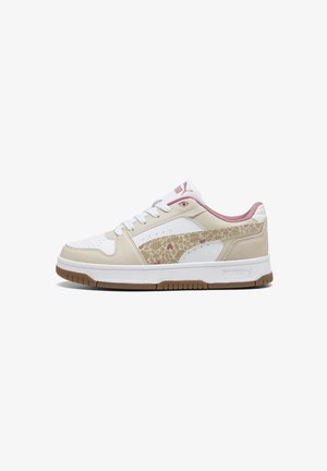 Puma, REBOUND SLAM LO WINTER SAFARI JR UNISEX - Tenisky - silver fog-birch-puma white