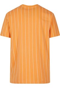 Karl Kani SMALL SIGNATURE - Marškinėliai su spaudiniu - orange offwhite