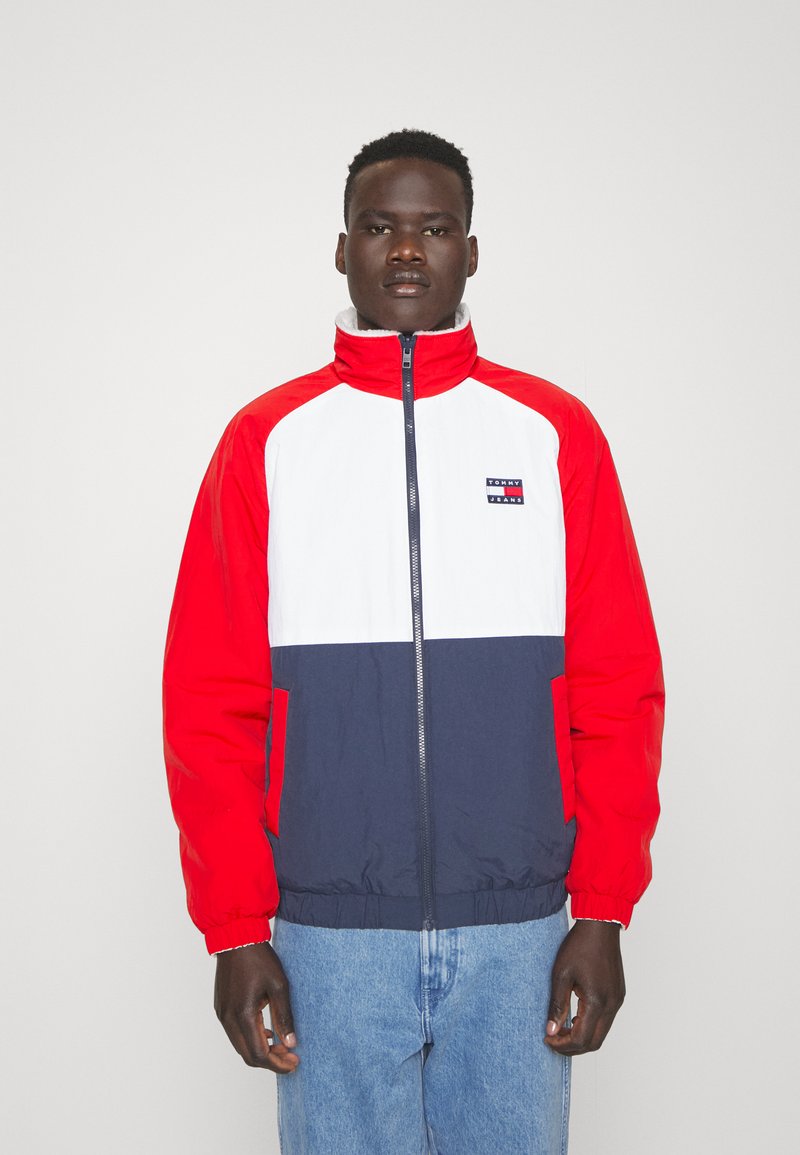 TOMMY HILFIGER（トミー・ヒルフィガー） ボア フリース ジャケット 