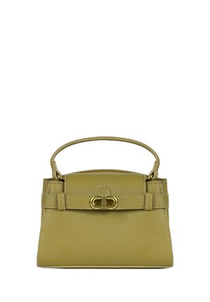 Bolso de mano de cuero verde oliva con un diseño estructurado, un asa superior y un cierre de hardware dorado. Presenta costuras en contraste y una textura suave.