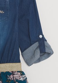 Guess Abito a camicia - blue/silver