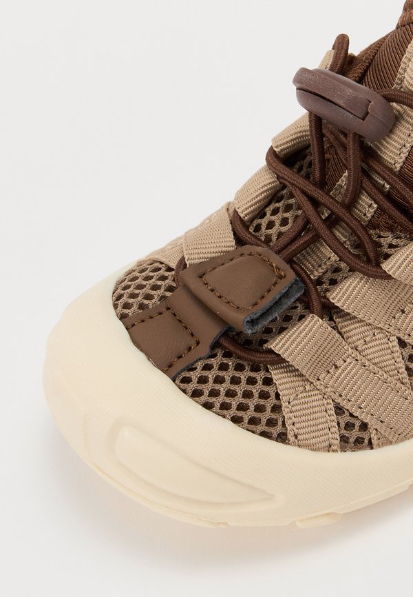 UNISEX - Trainers - cocao4