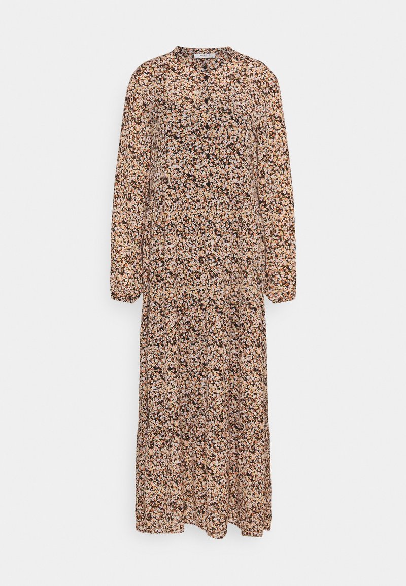 Robe midi à manches longues avec col haut, jupe à volants, et imprimé floral automnal en tons beige, noir et rose sur un tissu doux.