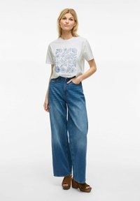 VILA VINORA S/S NOOS - T-shirts print - bright white
