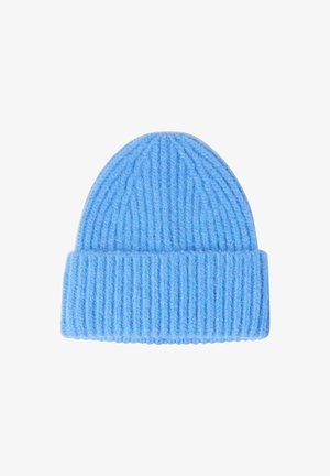Cappello beanie lavorato a maglia di colore azzurro chiaro con texture a coste, caratterizzato da un design con risvolto. Realizzato in un materiale morbido e caldo, adatto per l'inverno.