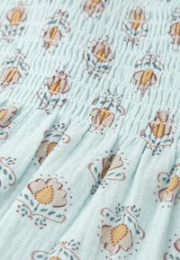 Tutto Piccolo PORCELAINEE - Vestido informal - porcelana