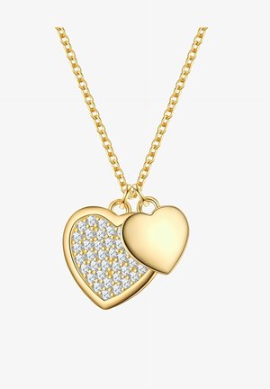Gouden halsketting met twee hartbedels. De ene is versierd met heldere kristallen, terwijl de andere een gladde, gepolijste oppervlakte heeft.