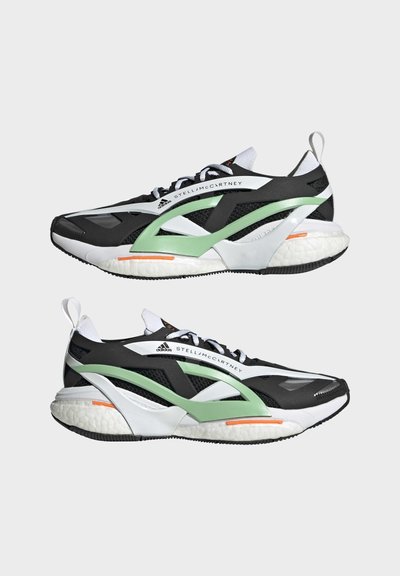 adidas by Stella McCartney SOLAR GLIDE - Sapatos para corrida em estrada - black