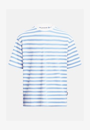 Kurzärmeliges, blau-weiß gestreiftes Strick-T-Shirt mit Rundhalsausschnitt und kleinem Markenschild an der unteren Seitennaht.