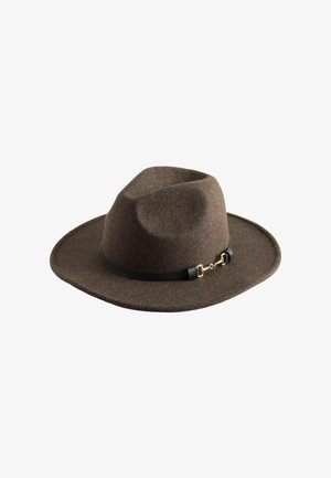 Brown felt fedora hat with a wide brim and a black leather band featuring a small gold chain detail.