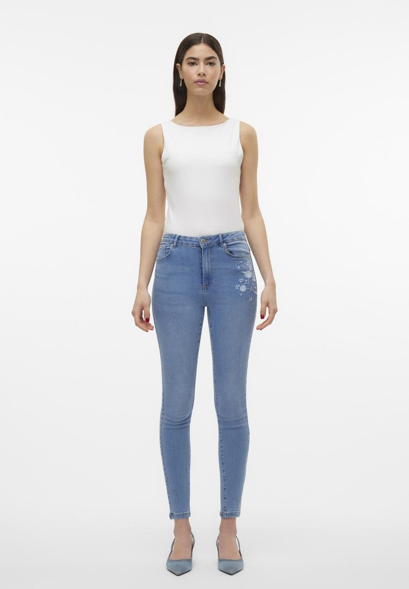 Vero Moda Jeans Skinny Fit blauw denim/bluedenim