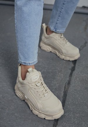 Sneakers basse - off-white