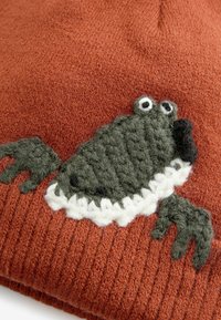 Next CHARACTER POM - REGULAR FIT - Bonnet - crocodile