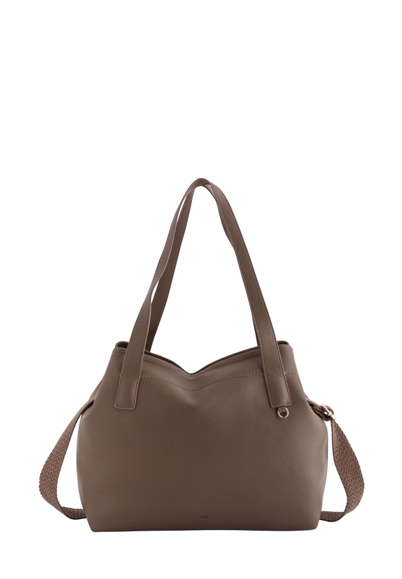 Bolso tote de piel marrón con acabado texturizado, que cuenta con dos asas planas y una correa tejida. La parte superior tiene un diseño ondulado y detalles de herrajes dorados.