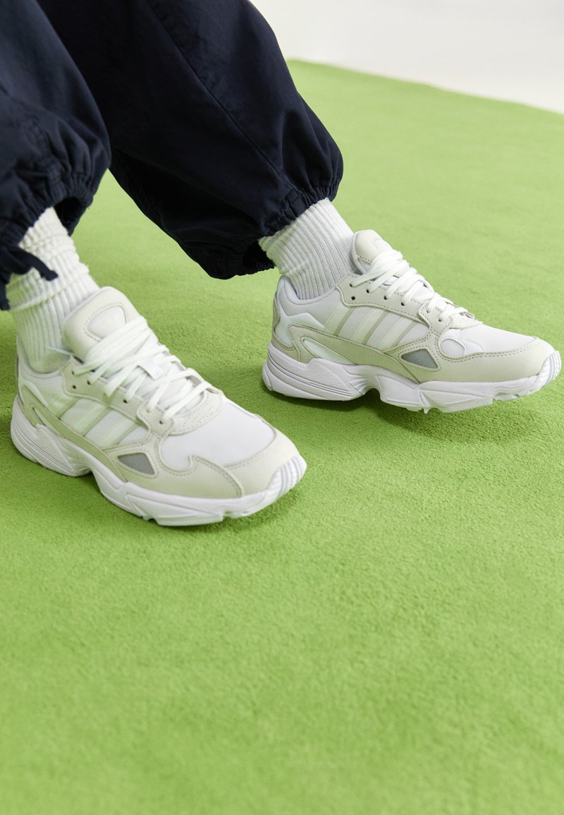 Adidas us falcon 400 Clearance