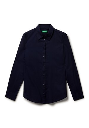 Marineblauw shirt met lange mouwen, gemaakt van soepel stof, met een klassieke kraag en knoopsluiting, een afgeronde zoom en subtiele merkdetails.