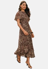 Unselected, mottled brown