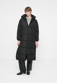 Vero Moda VMKLEA LONG NOOS - Žieminis paltas - black