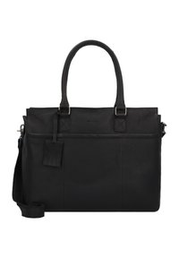 Bolso tote de cuero negro con dos asas, correa de hombro ajustable, cierre superior y un bolsillo frontal con una pequeña etiqueta. Textura suave y diseño minimalista.