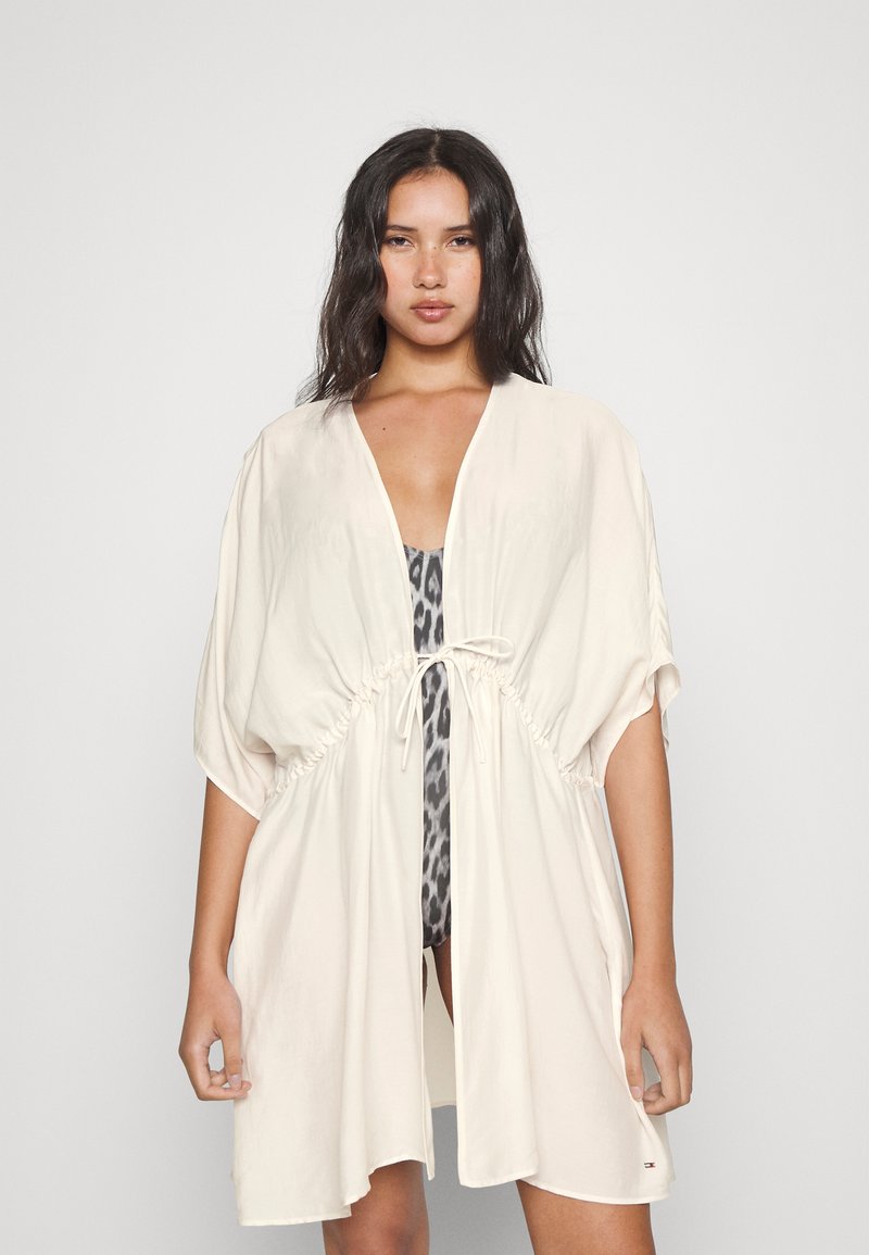 Tommy Hilfiger COVER UP SHORT Strandaccessoire weathered white/weiß