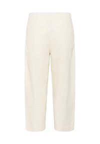 Witte cropped broeken van structuurstof. Voorzien van een gladde taille, twee achterzakken en een rechte pijp met een eenvoudig design.