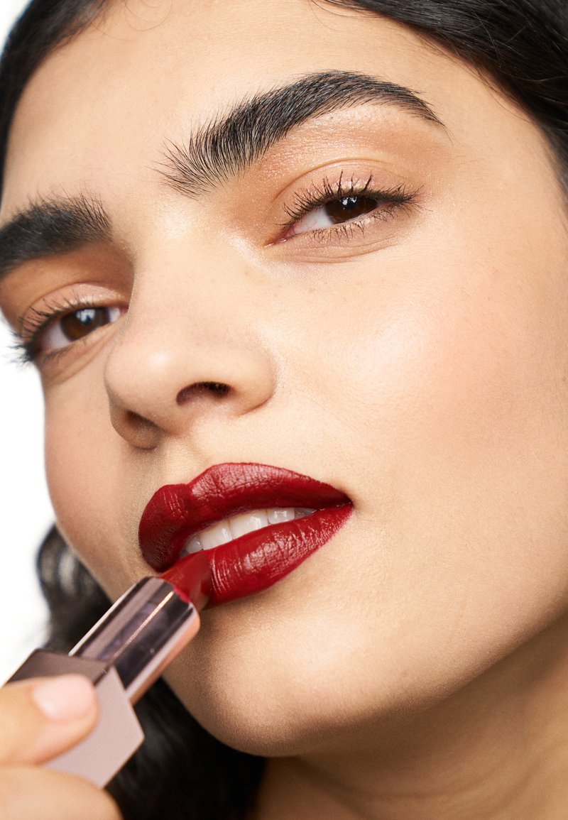 Too Faced LADY BOLD LIPSTICK - Lippenstift - takeover