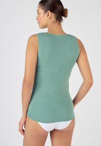 Damart Top - vert