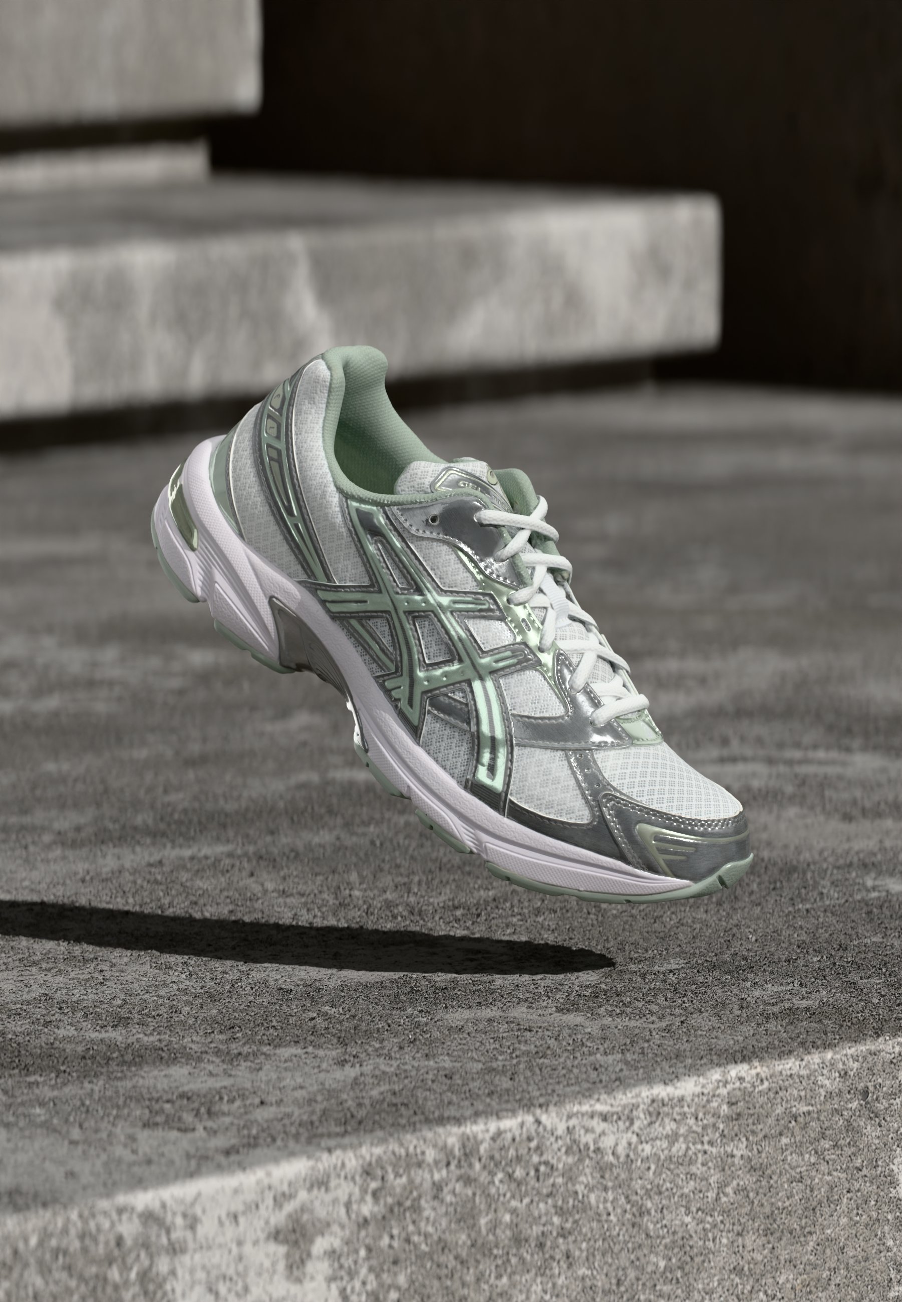 zalando sneaker release womens