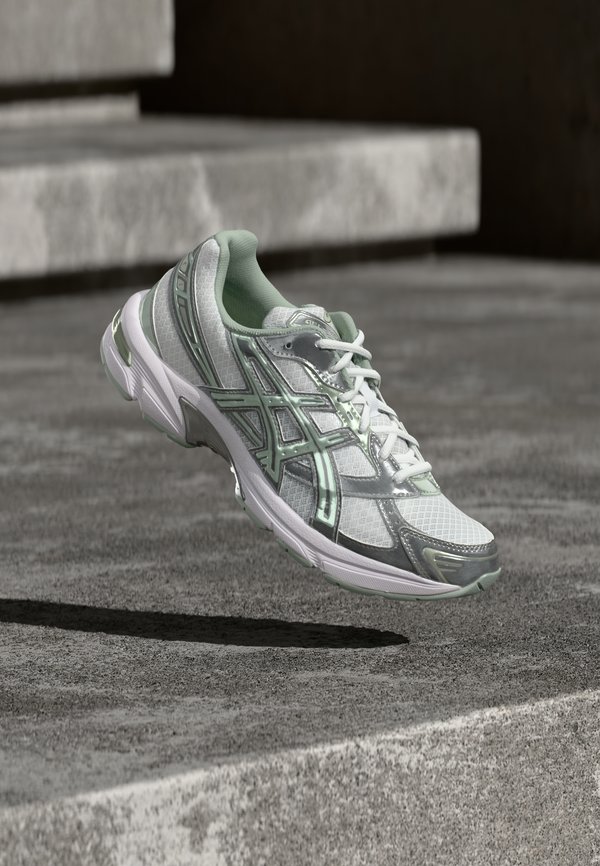 GEL 1130 UNISEX - Sneakers low - white/sage frost