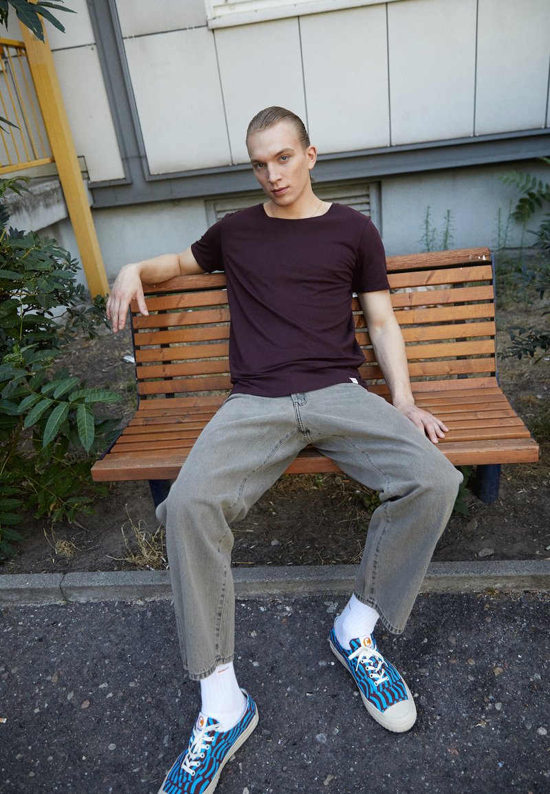 Lee SHAPED TEE - T-shirt básica - velvet beet