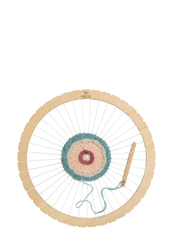 Holzspielzeug - braun