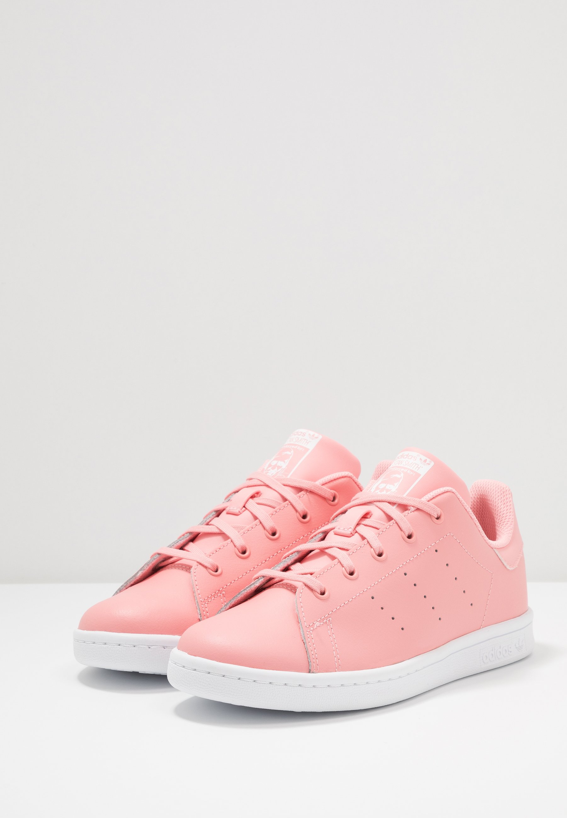 stan smith glow pink