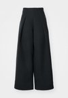 SPORTSWEAR TECH FLEECE - Pantalones deportivos - black