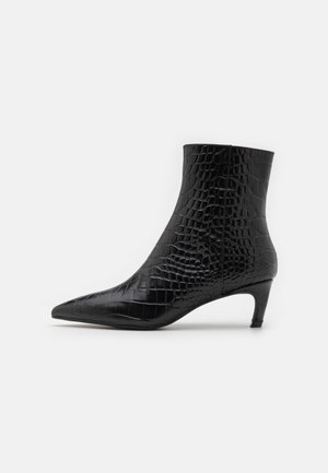 LEATHER - Classic ankle boots - black