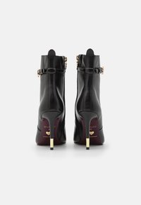 Tamaris Heart & Sole High heeled ankle boots - black