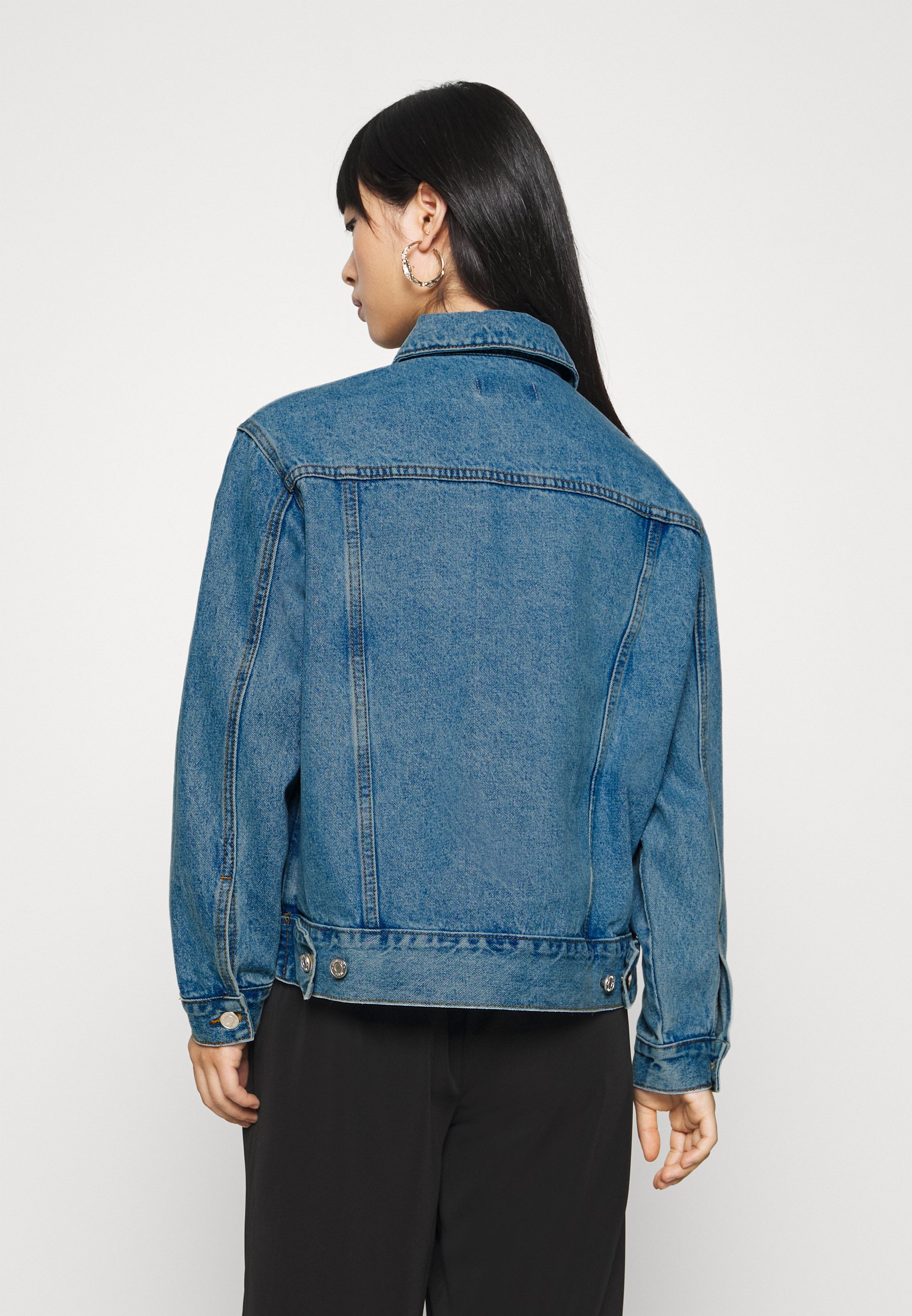 Missguided Petite Jeansjakke stonewash Zalando.no Missguided Petite Jeansjakke - stonewash