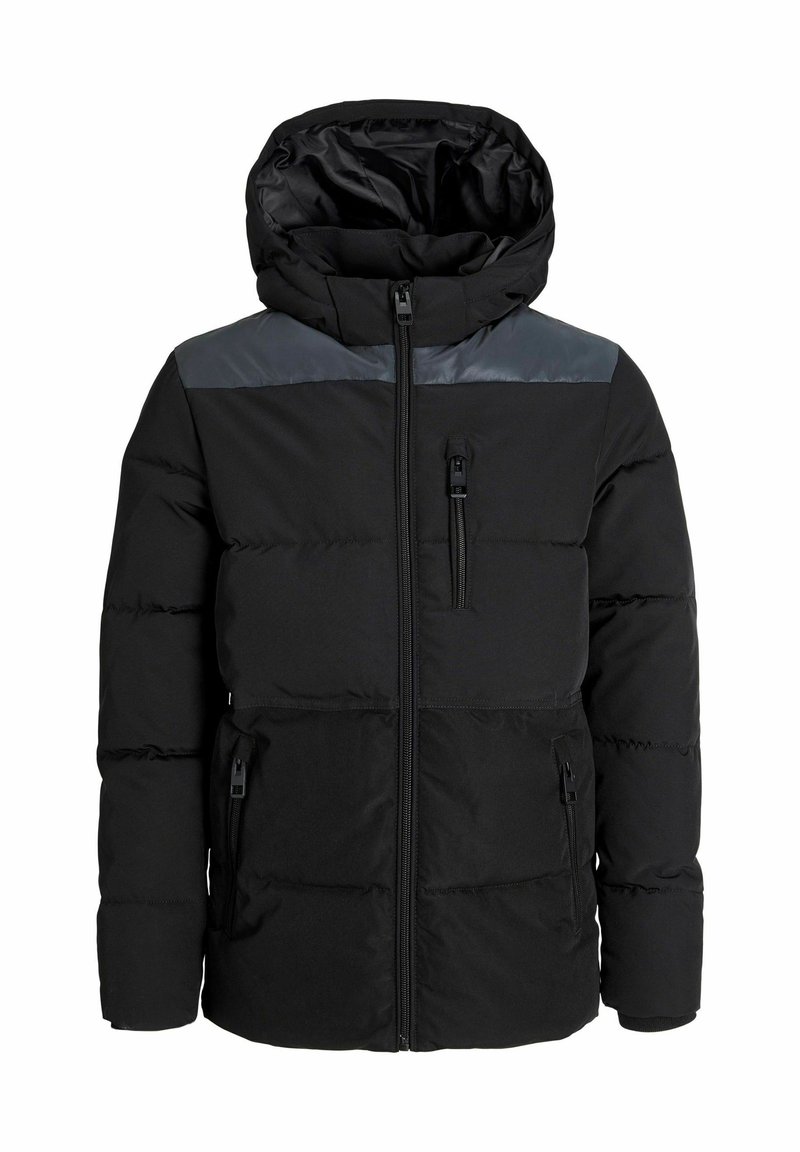 Schwarze Daunenjacke mit abnehmbarem Kapuzen, grauem Schulterpanel, Reißverschluss vorne und an den Seitentaschen sowie gerippten Bündchen.