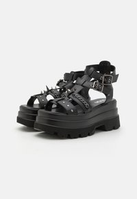Koi Footwear THE DIVINE DESTRUCTION SPIKED CHUNKY  - Sandali con plateau - black